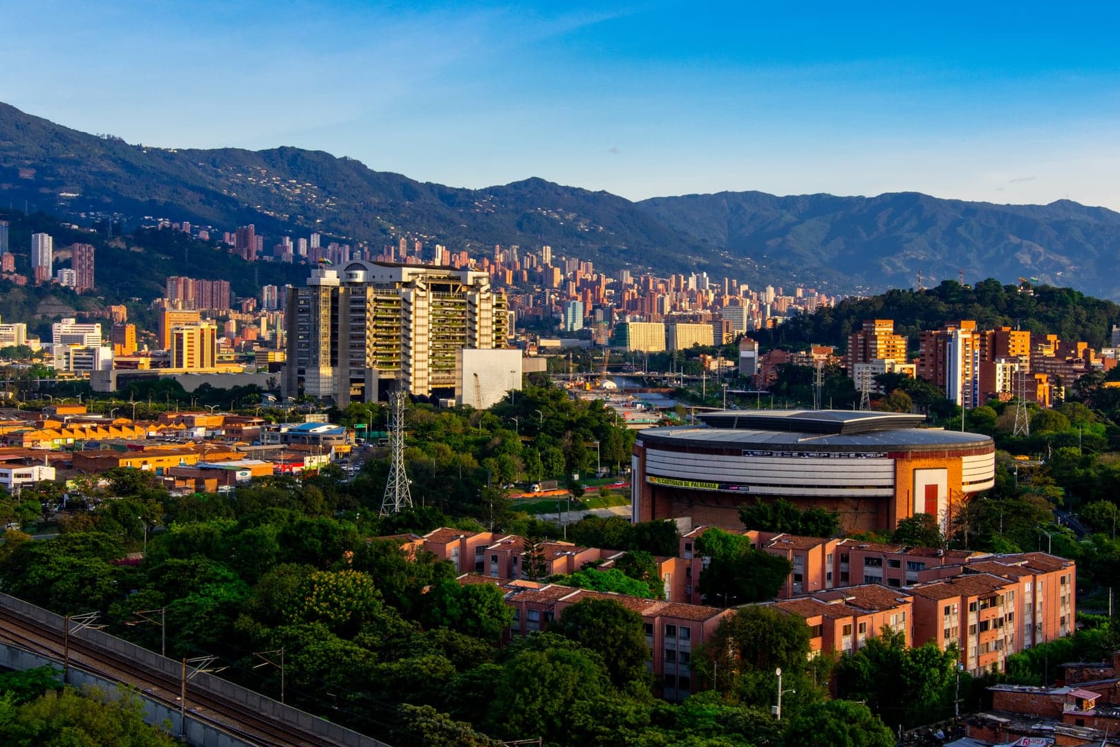 Medellín city and Aburrá Valley — VAOVA DMC for corporate retreats and incentives