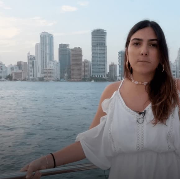 Daniela Zuluaga, VAOVA university trek promoter